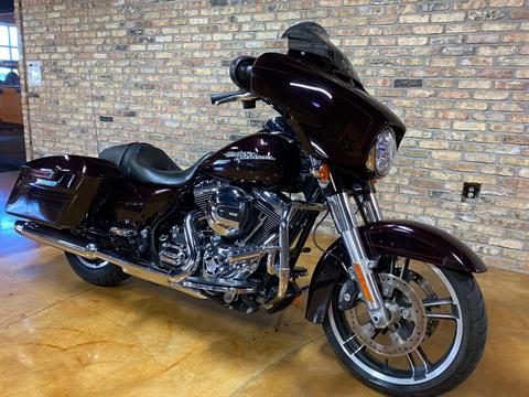 2014 Harley-Davidson Street Glide® Special in Big Bend, Wisconsin - Photo 3