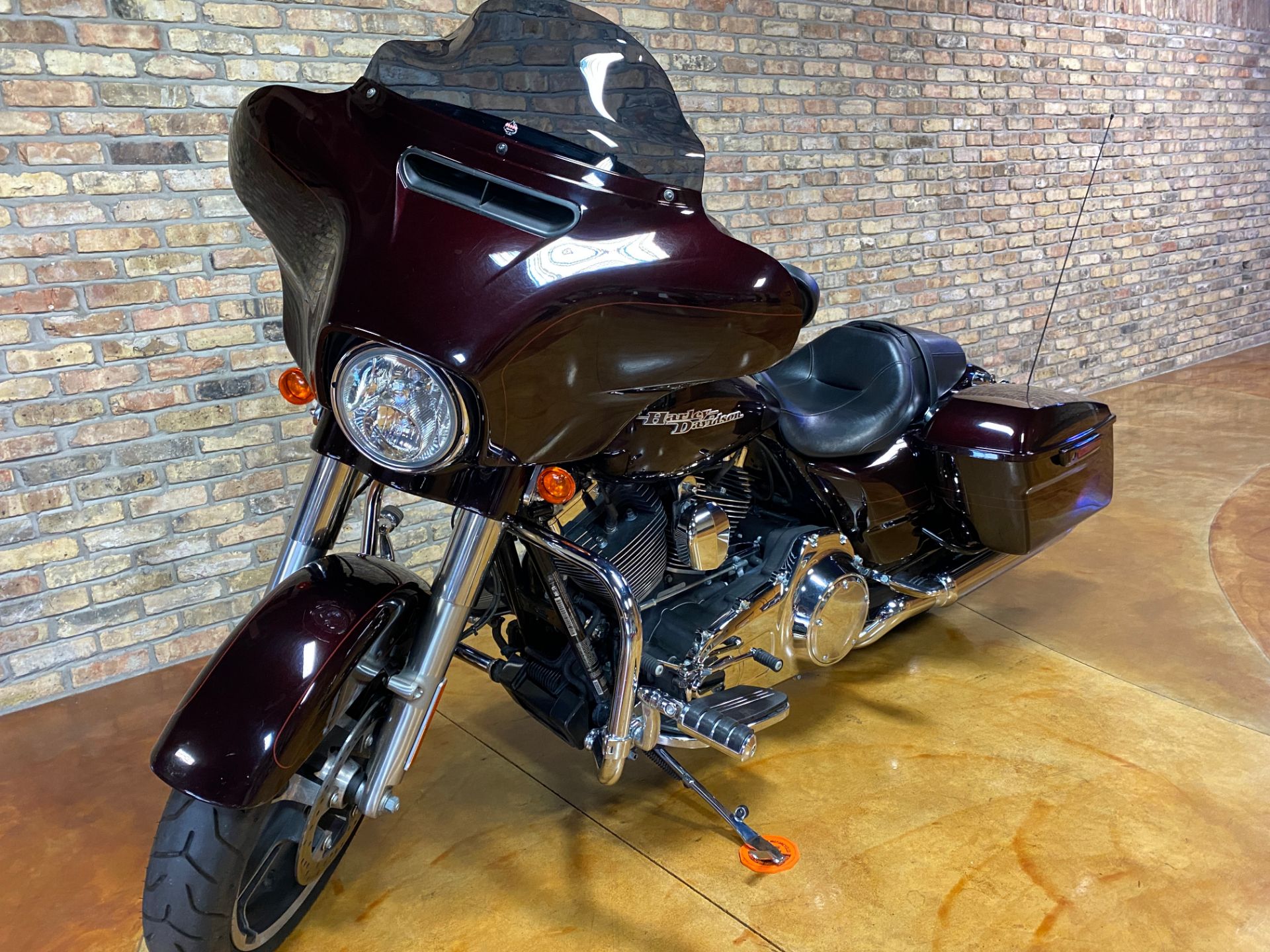 2014 Harley-Davidson Street Glide® Special in Big Bend, Wisconsin - Photo 23