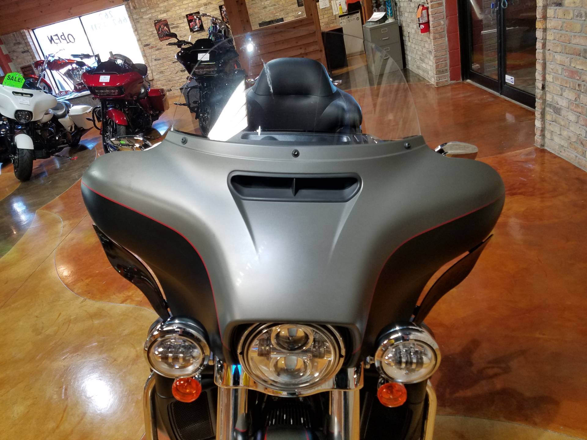 2019 Harley-Davidson Ultra Limited in Big Bend, Wisconsin - Photo 22