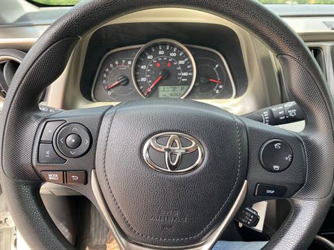 2015 Toyota RAV 4 in Big Bend, Wisconsin - Photo 35