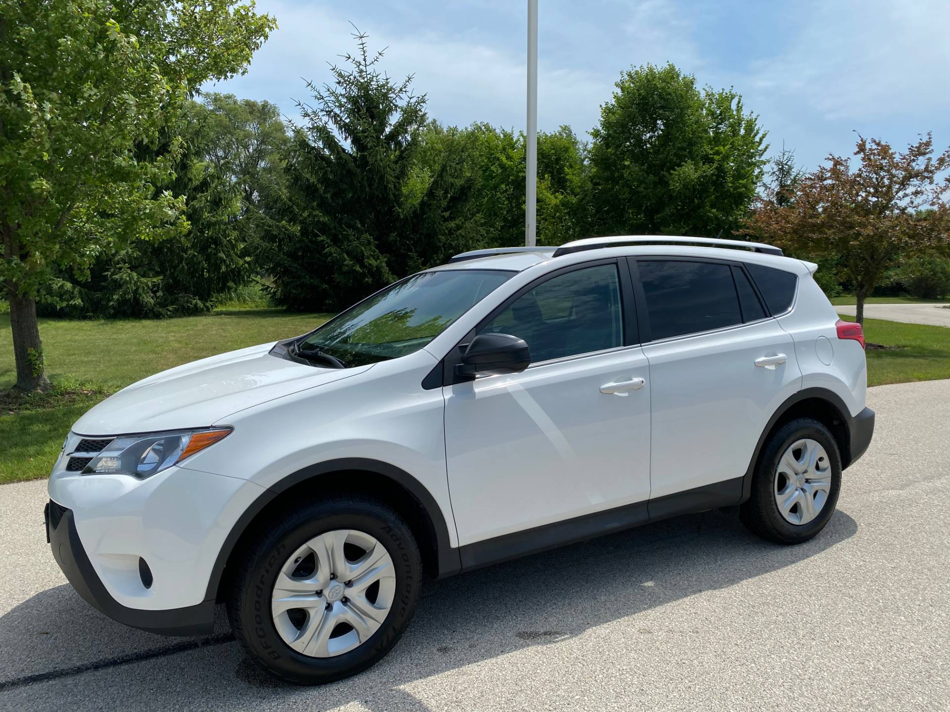 2015 Toyota RAV 4 in Big Bend, Wisconsin - Photo 52