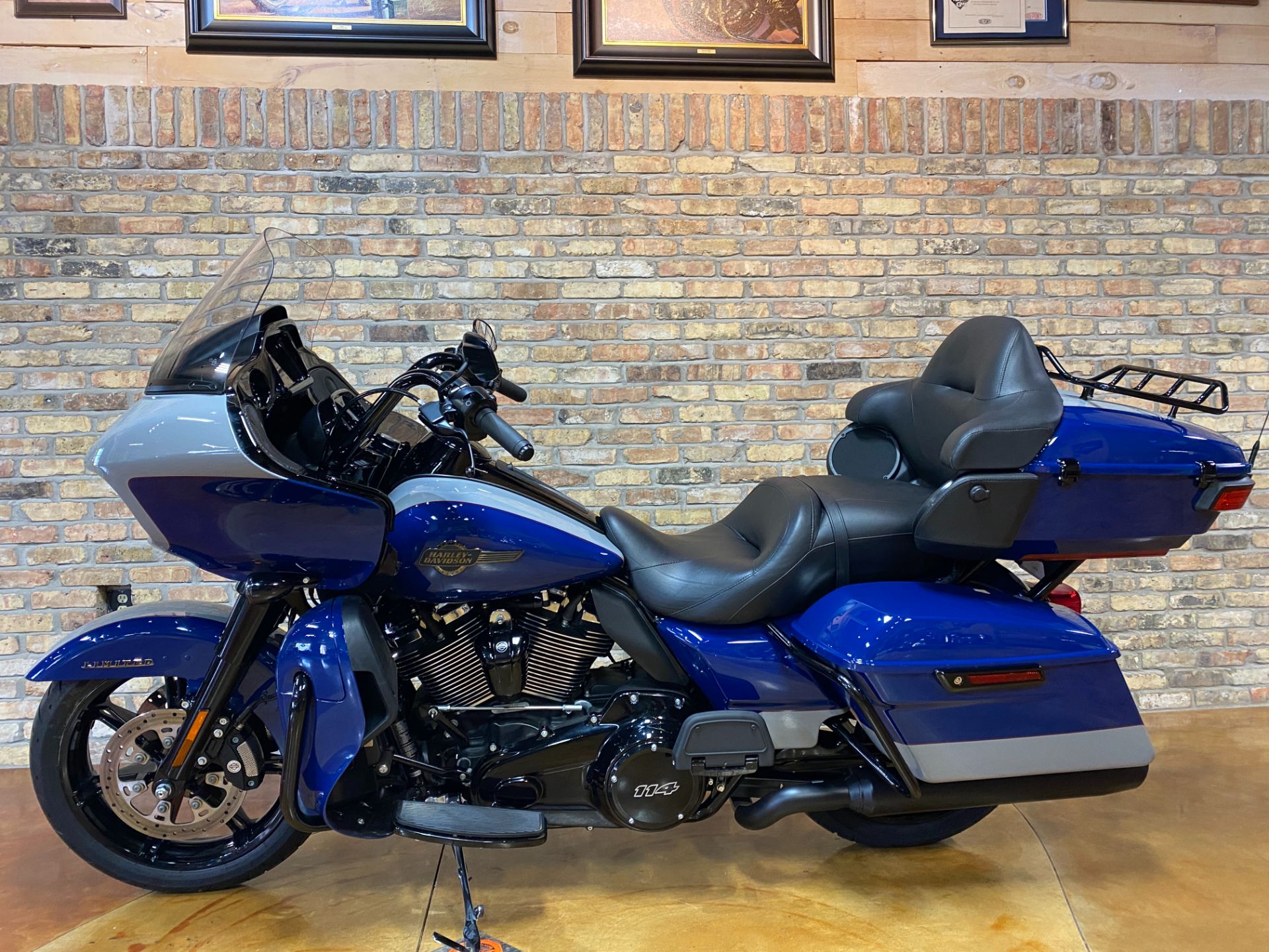 2023 Harley-Davidson Road Glide® Limited in Big Bend, Wisconsin - Photo 21