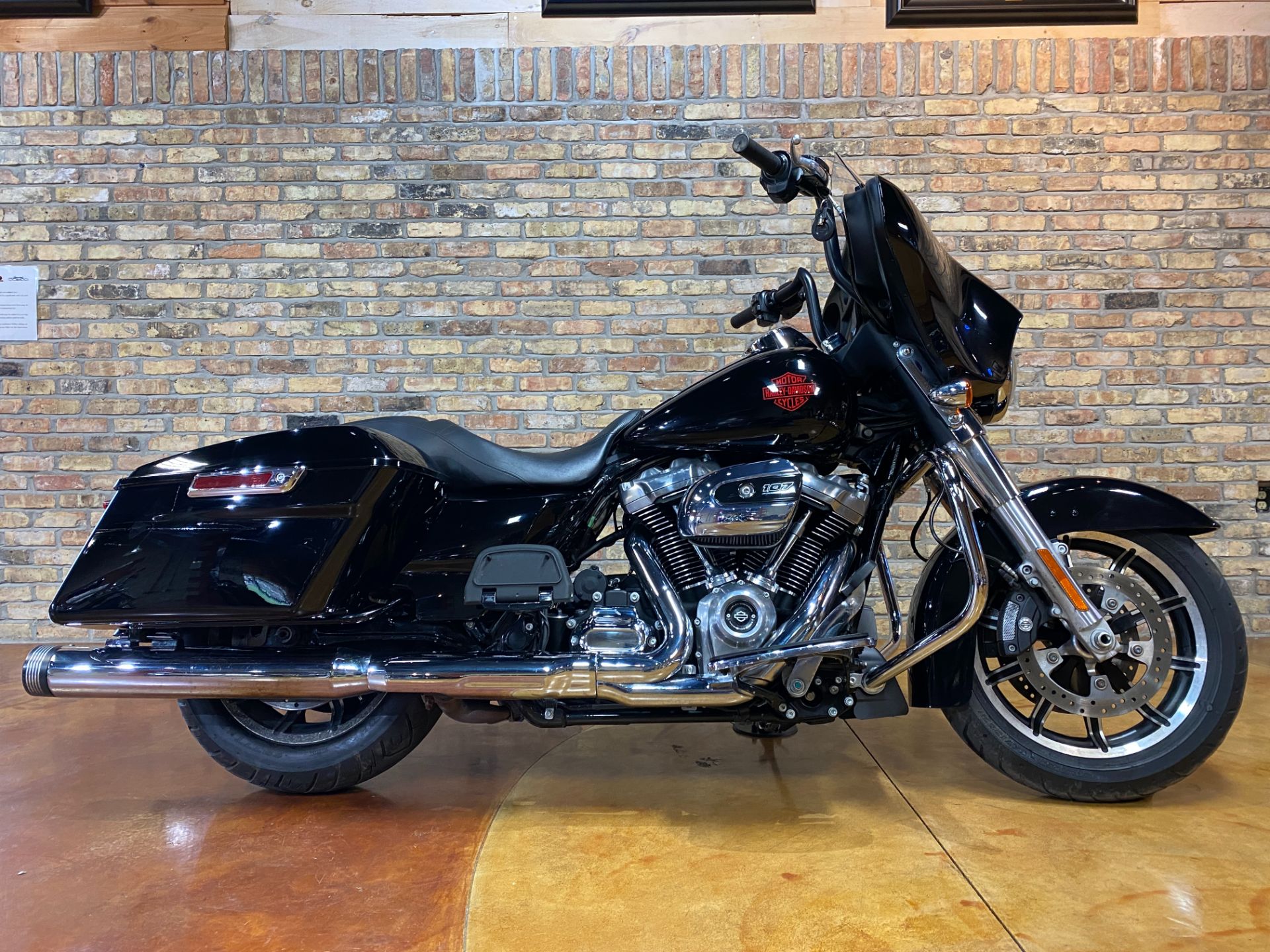 2020 Harley-Davidson Electra Glide® Standard in Big Bend, Wisconsin - Photo 19