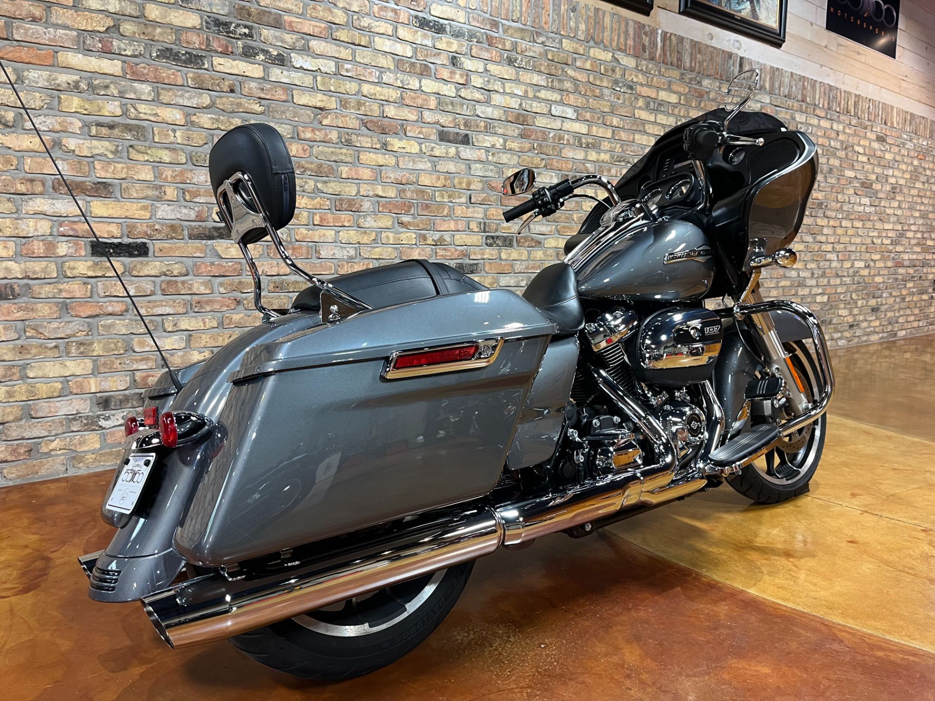 2021 Harley-Davidson Road Glide® in Big Bend, Wisconsin - Photo 4