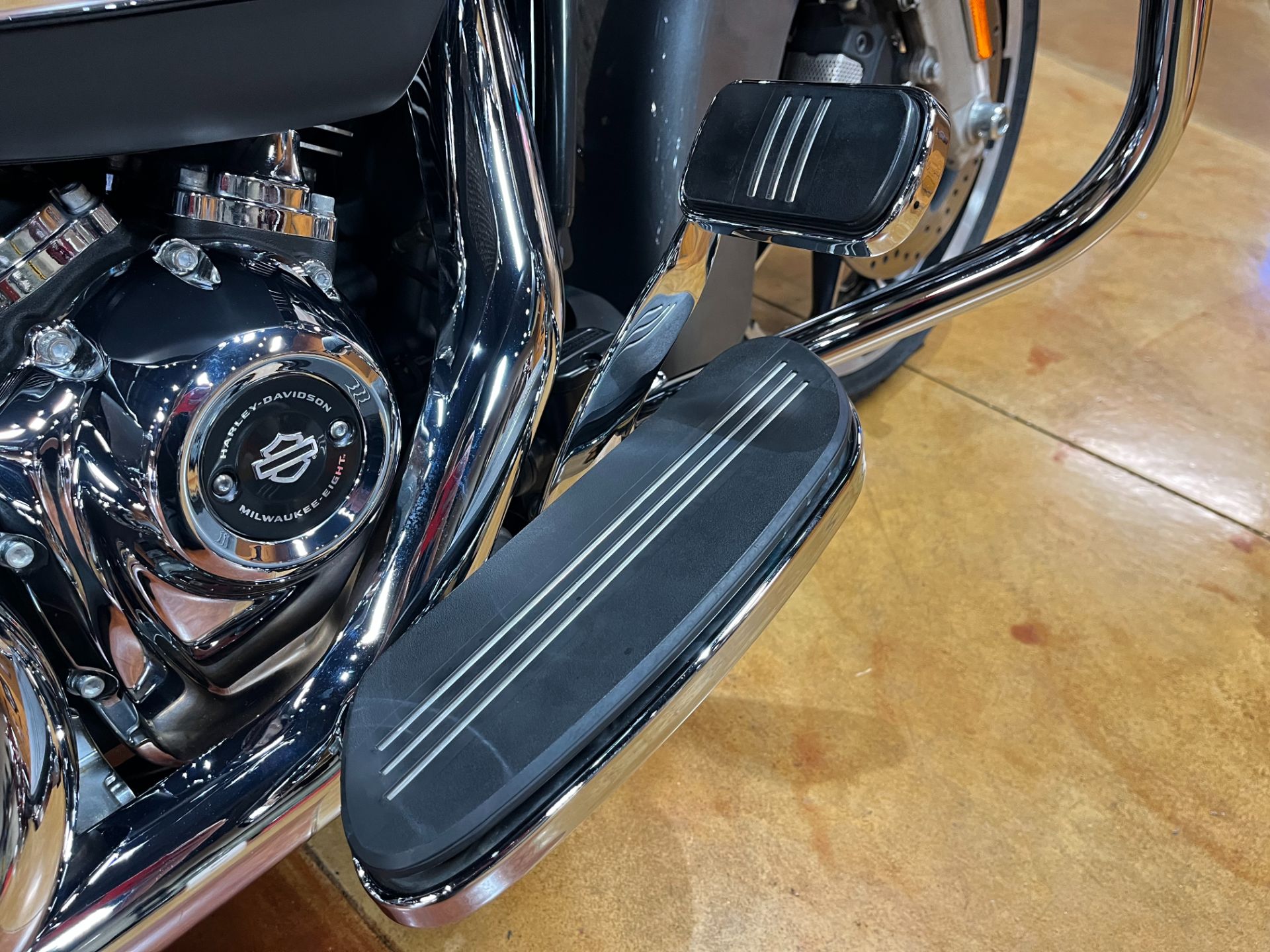 2021 Harley-Davidson Road Glide® in Big Bend, Wisconsin - Photo 13