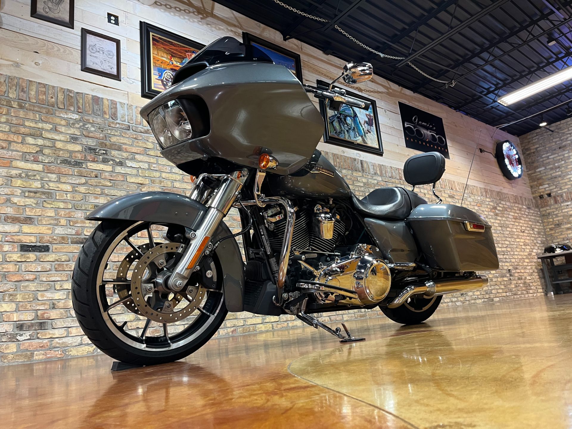 2021 Harley-Davidson Road Glide® in Big Bend, Wisconsin - Photo 34