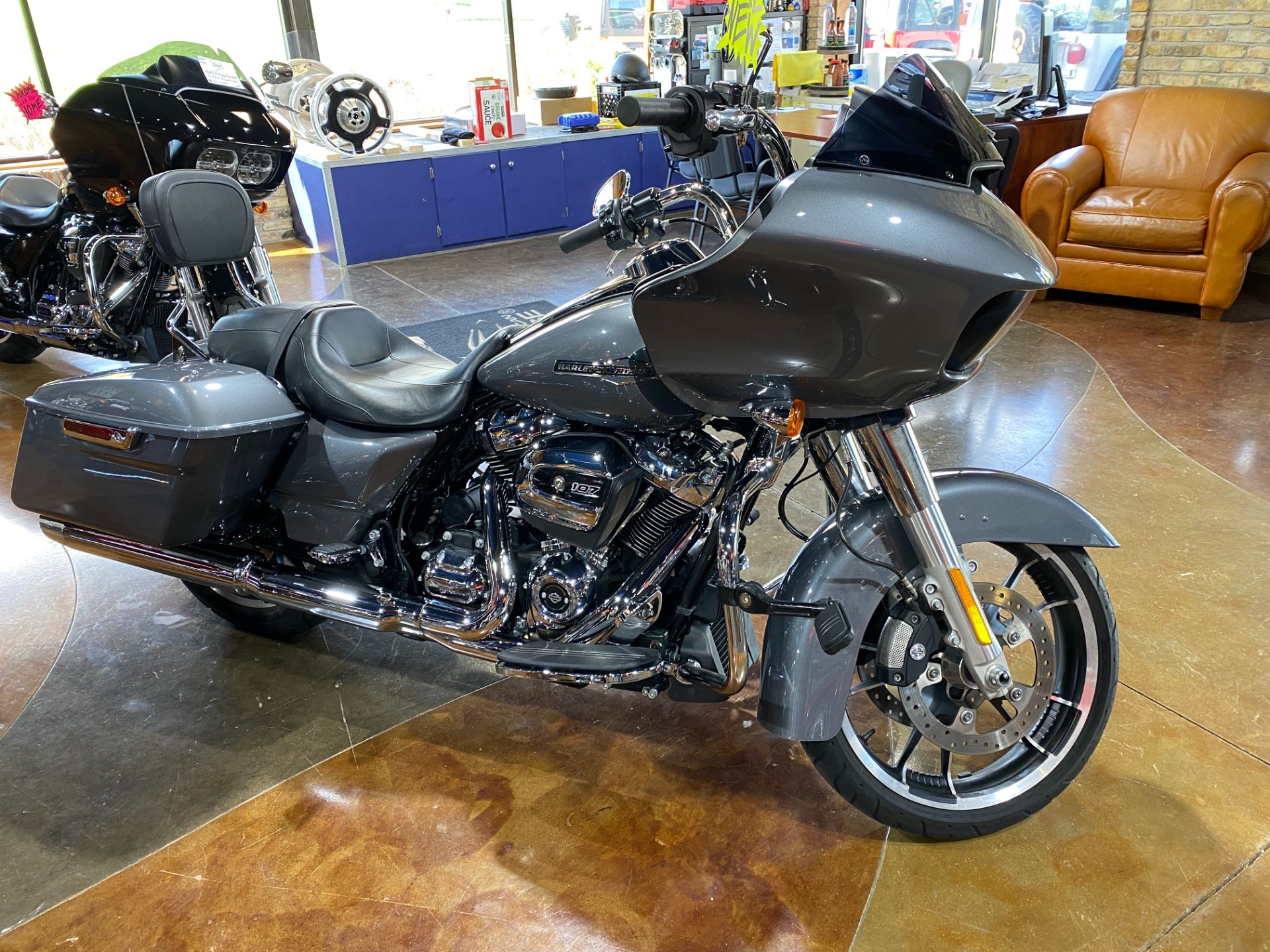 2021 Harley-Davidson Road Glide® in Big Bend, Wisconsin - Photo 58