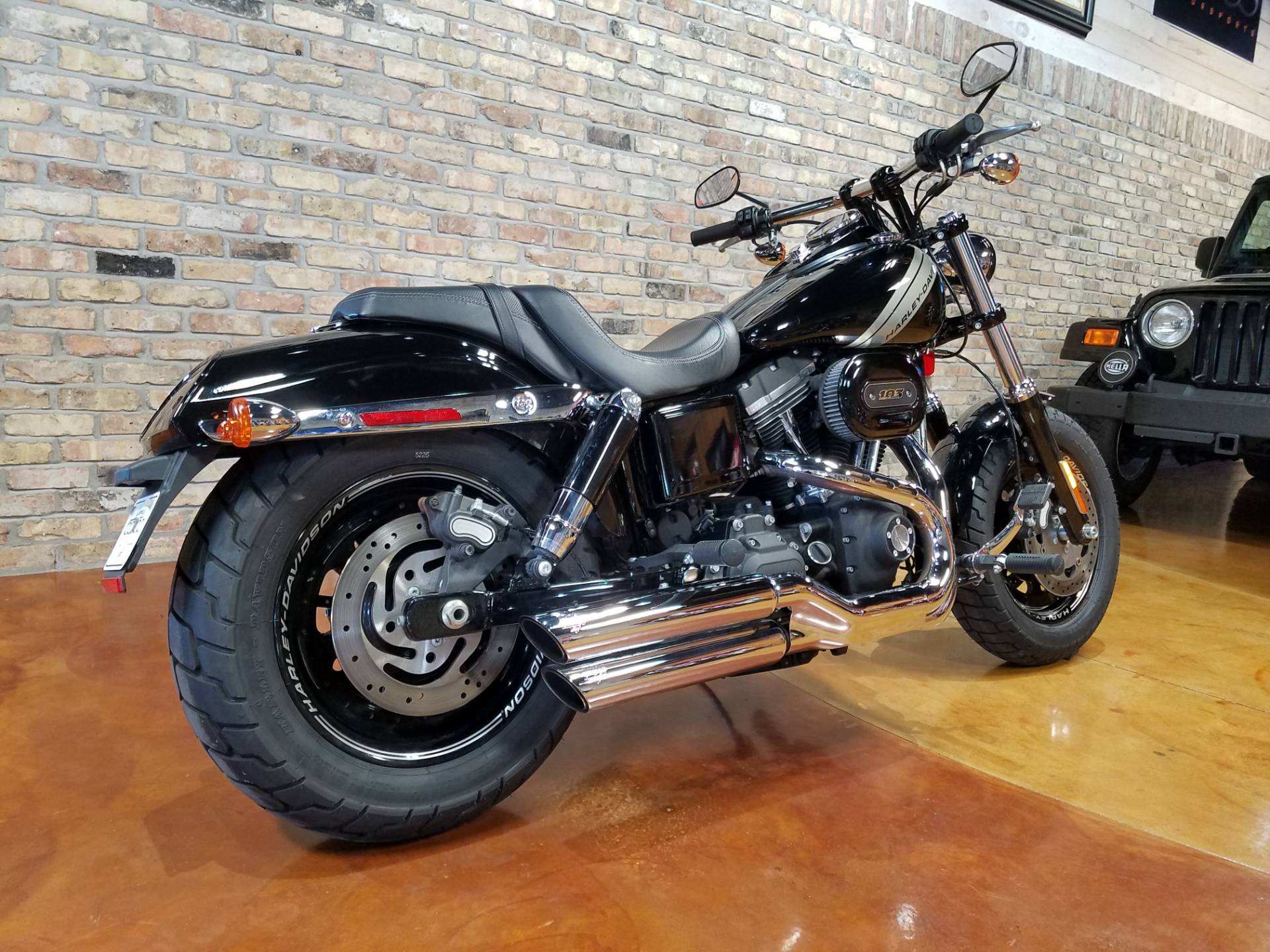 2016 Harley-Davidson Fat Bob® in Big Bend, Wisconsin - Photo 3