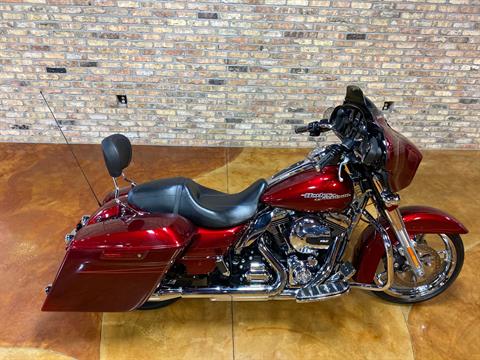 2016 Harley-Davidson Street Glide® Special in Big Bend, Wisconsin - Photo 32