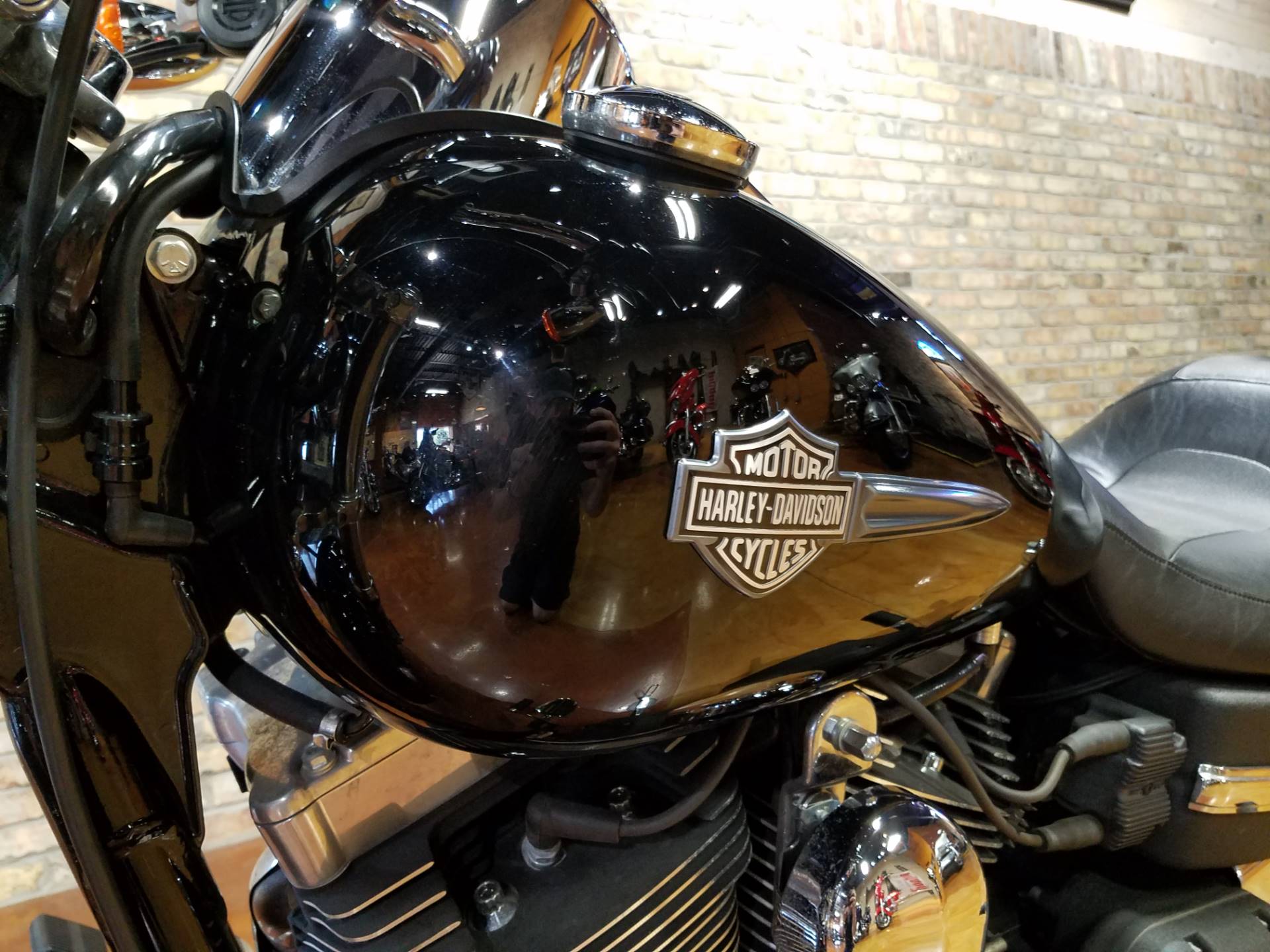 2009 Harley-Davidson Dyna® Fat Bob® in Big Bend, Wisconsin - Photo 34