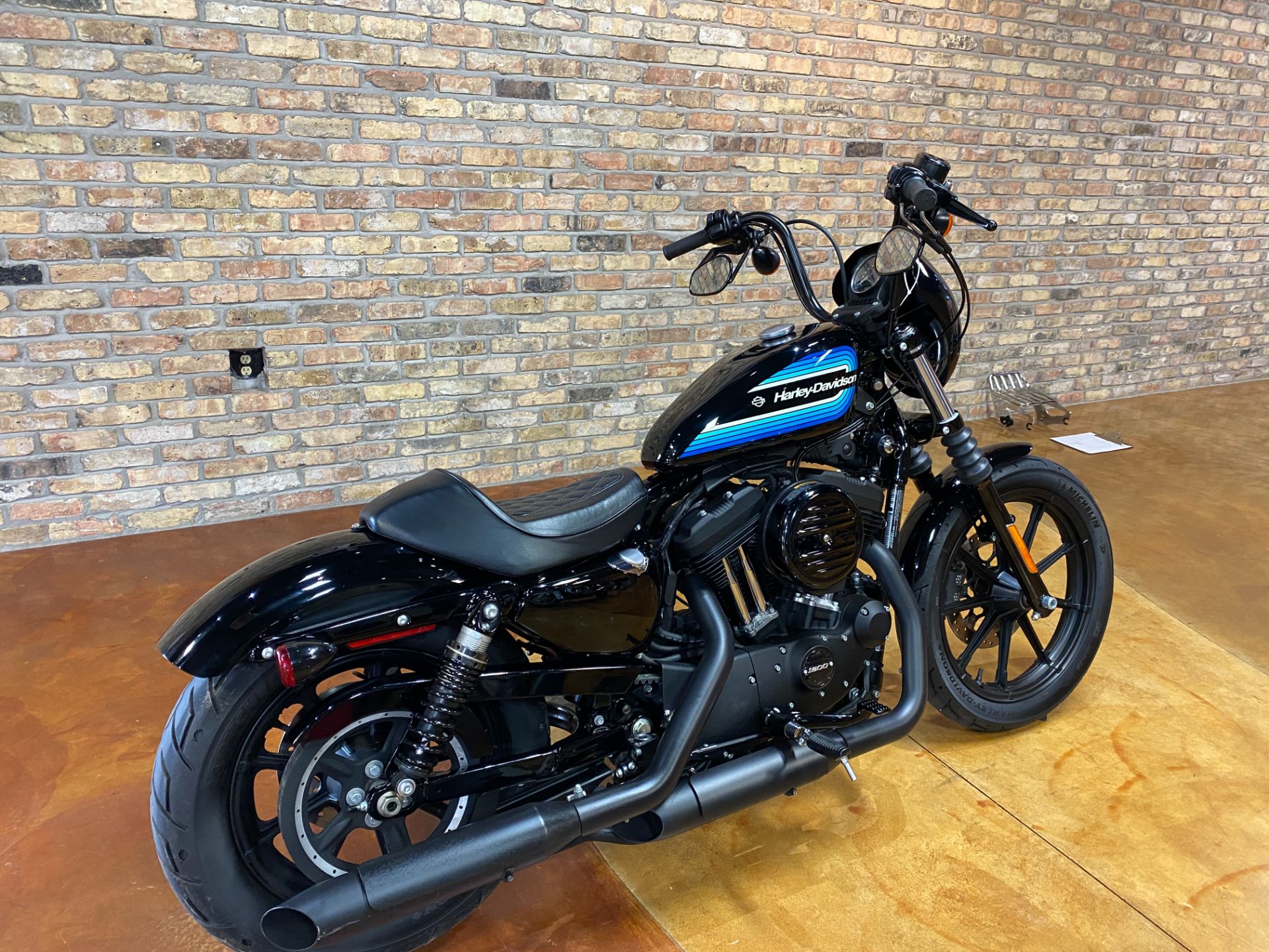 2018 Harley-Davidson Iron 1200™ in Big Bend, Wisconsin - Photo 7
