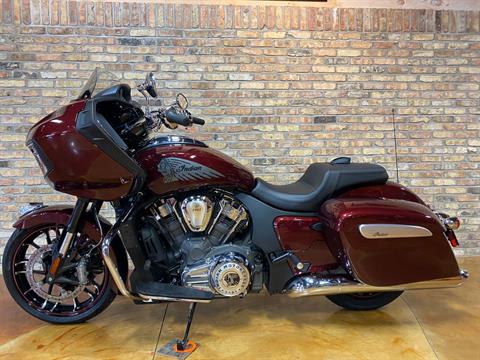 2023 Indian Motorcycle Challenger® Limited in Big Bend, Wisconsin - Photo 16