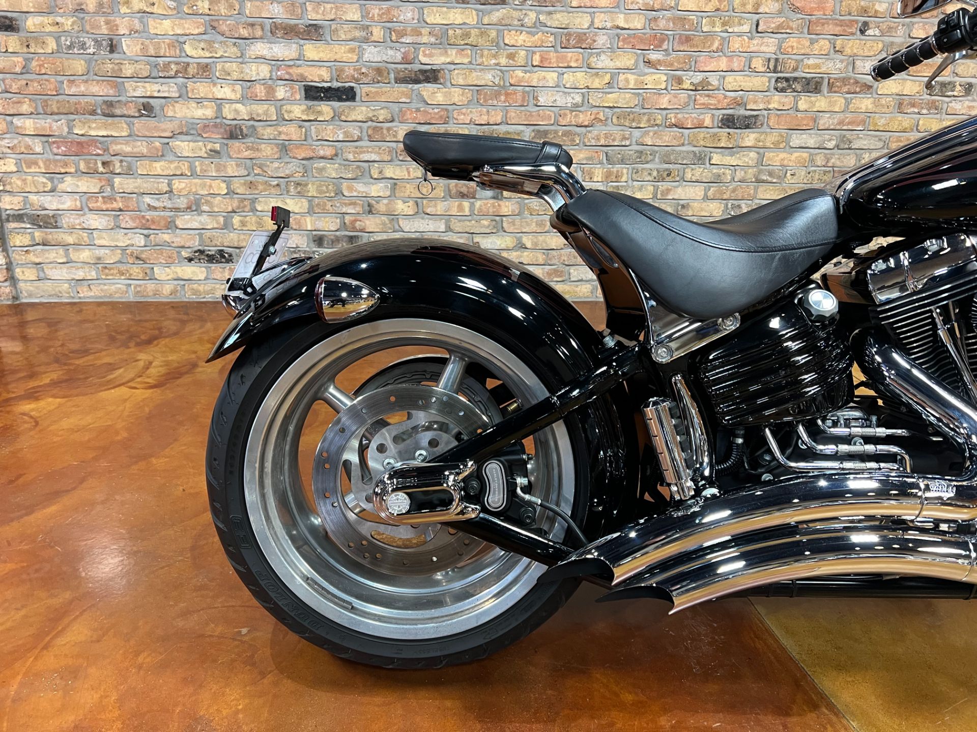 2009 Harley-Davidson Softail® Rocker™ C in Big Bend, Wisconsin - Photo 4