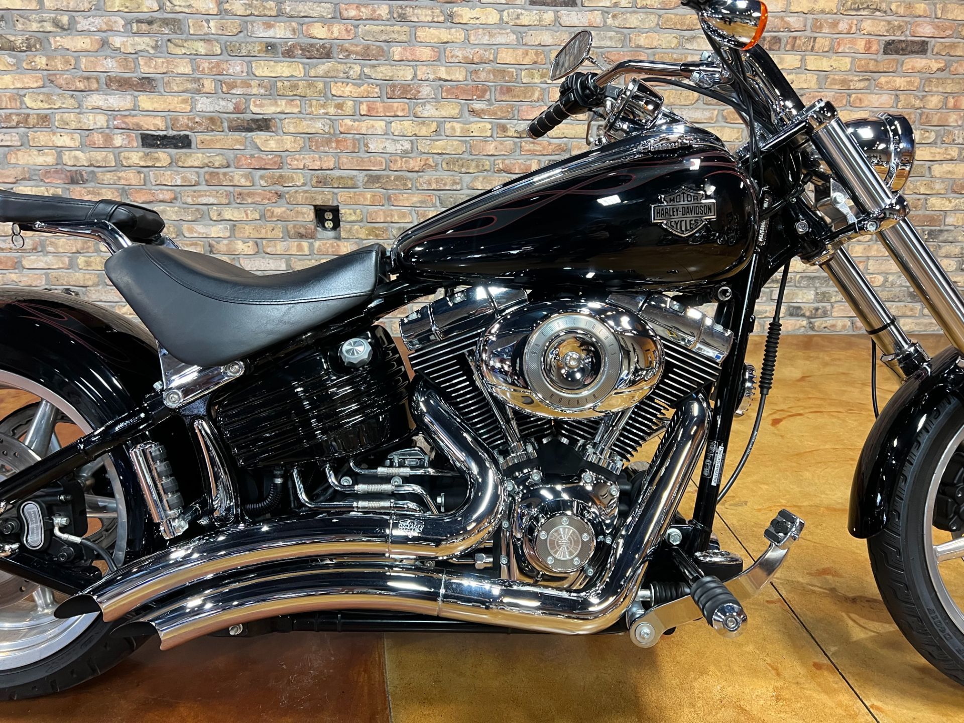 2009 Harley-Davidson Softail® Rocker™ C in Big Bend, Wisconsin - Photo 5