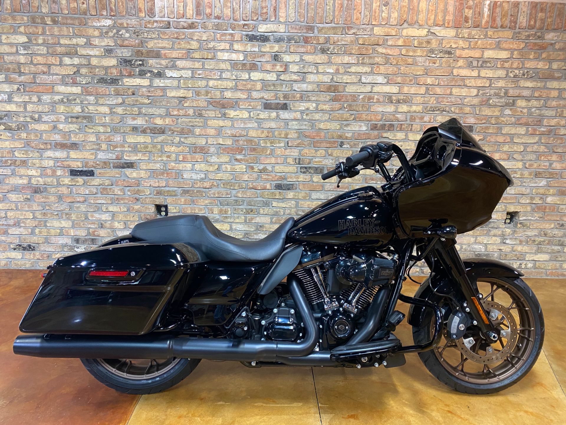 2023 Harley-Davidson Road Glide® ST in Big Bend, Wisconsin - Photo 37