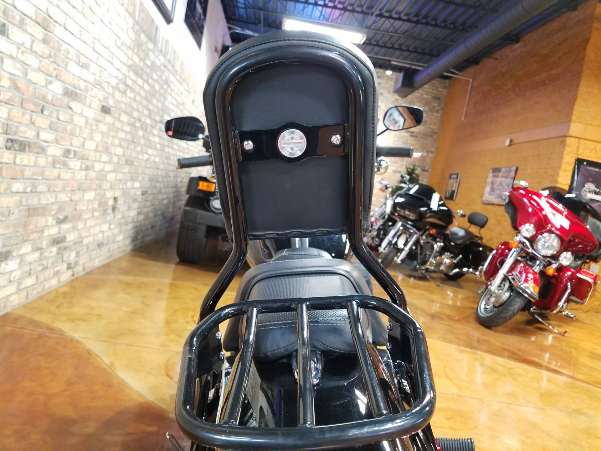 2014 Harley-Davidson Dyna® Fat Bob® in Big Bend, Wisconsin - Photo 23