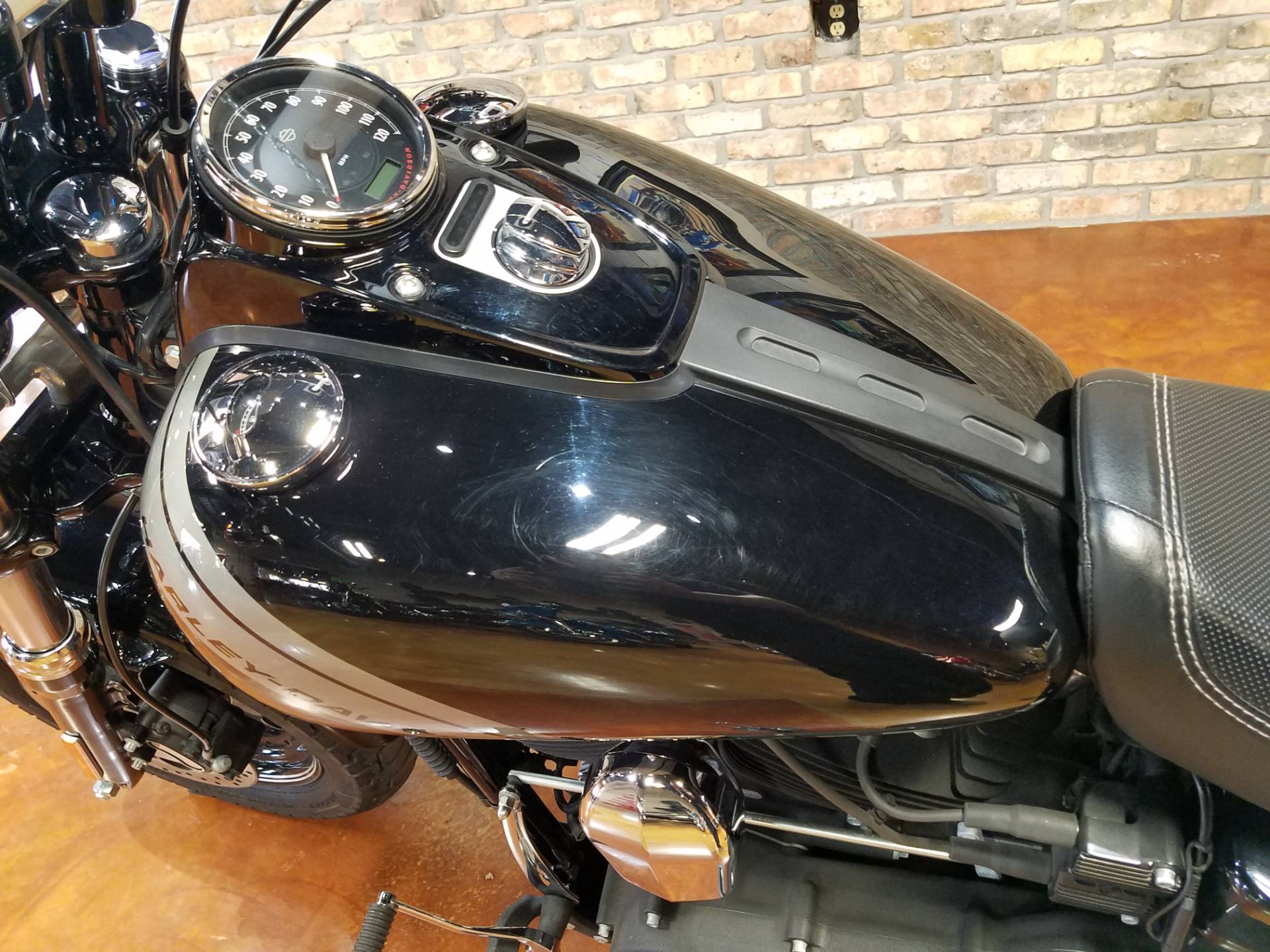 2014 Harley-Davidson Dyna® Fat Bob® in Big Bend, Wisconsin - Photo 44