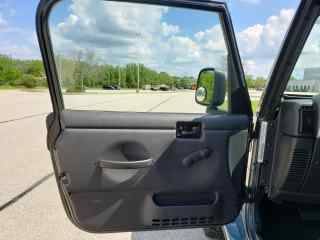 2006 Jeep Wrangler Unlimited in Big Bend, Wisconsin - Photo 17