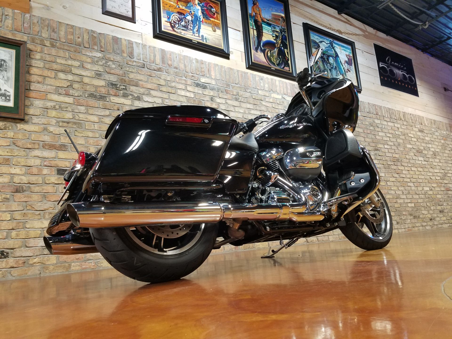 2019 Harley-Davidson Road Glide® in Big Bend, Wisconsin - Photo 5