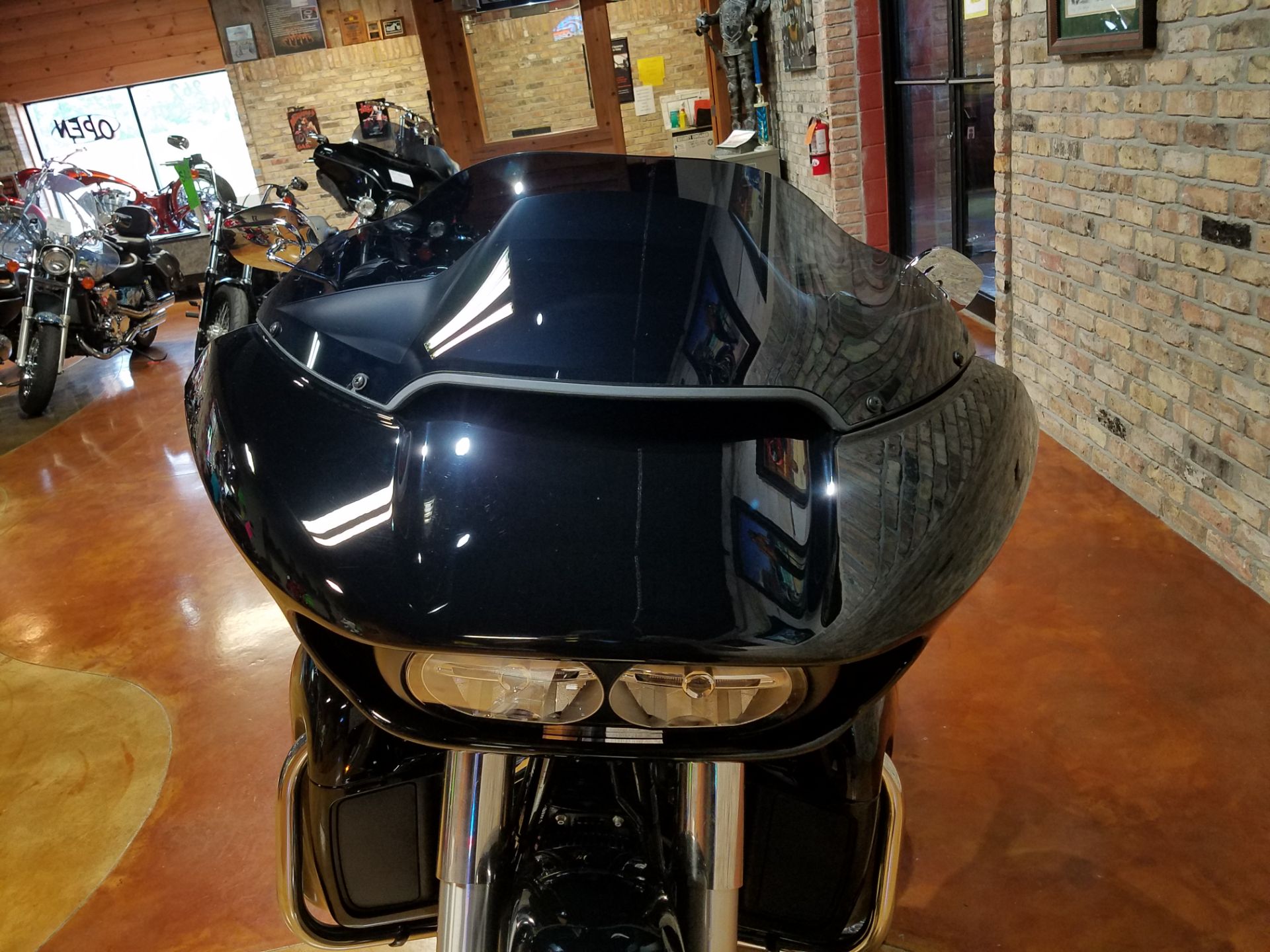 2019 Harley-Davidson Road Glide® in Big Bend, Wisconsin - Photo 21