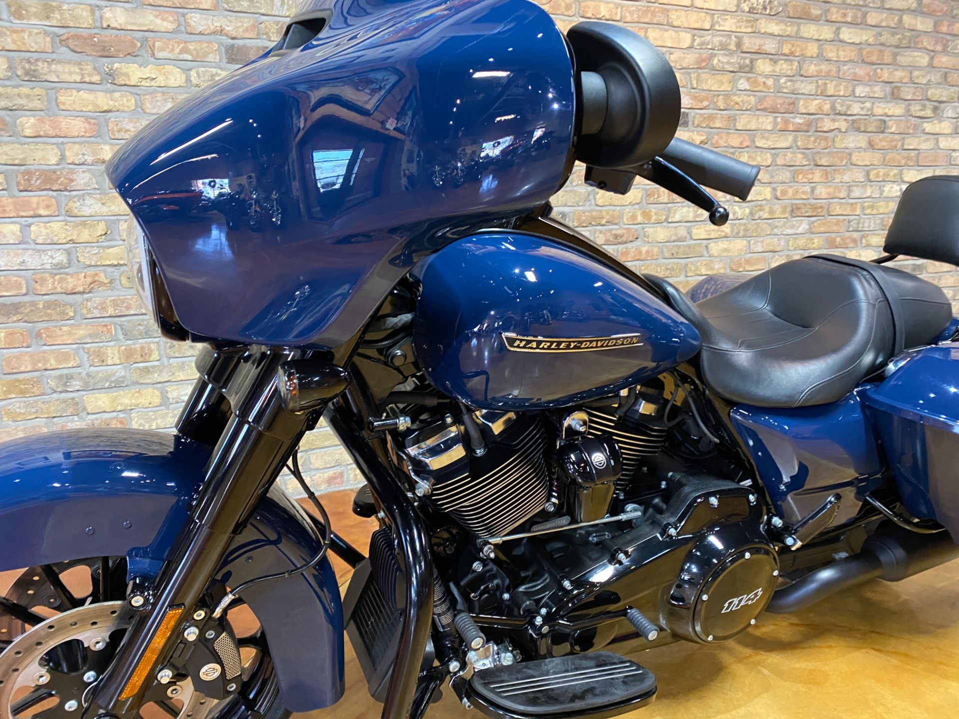 2019 Harley-Davidson Street Glide® Special in Big Bend, Wisconsin - Photo 17