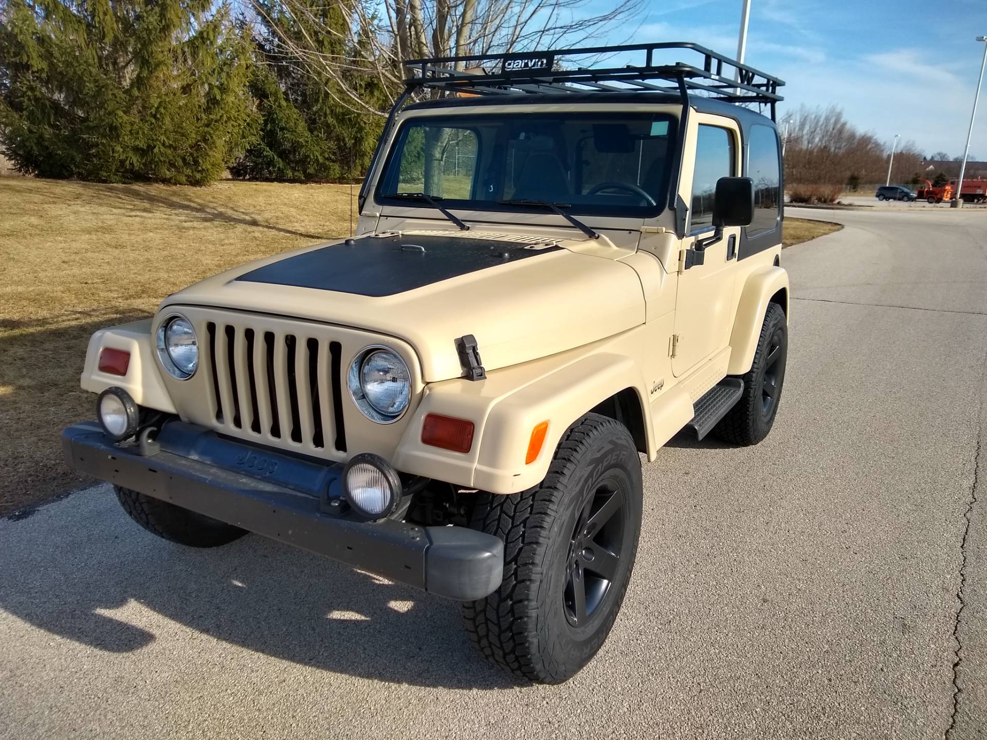 1997 Jeep® Wrangler Sahara in Big Bend, Wisconsin - Photo 2