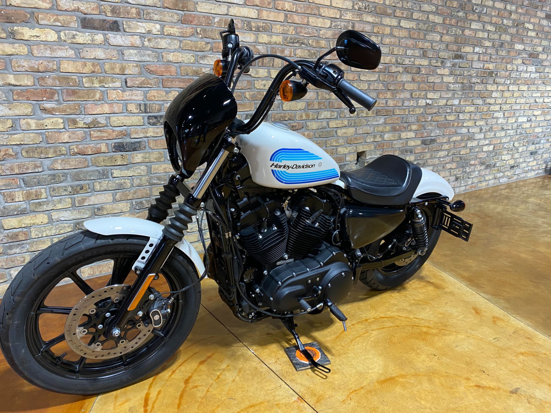 2018 Harley-Davidson Iron 1200™ in Big Bend, Wisconsin - Photo 18