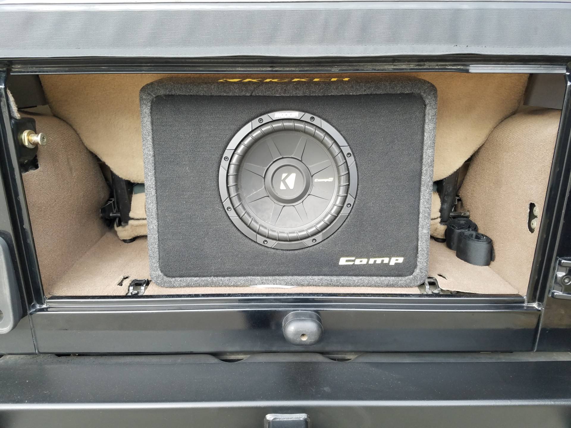 2002 Jeep® Wrangler Sahara in Big Bend, Wisconsin - Photo 12