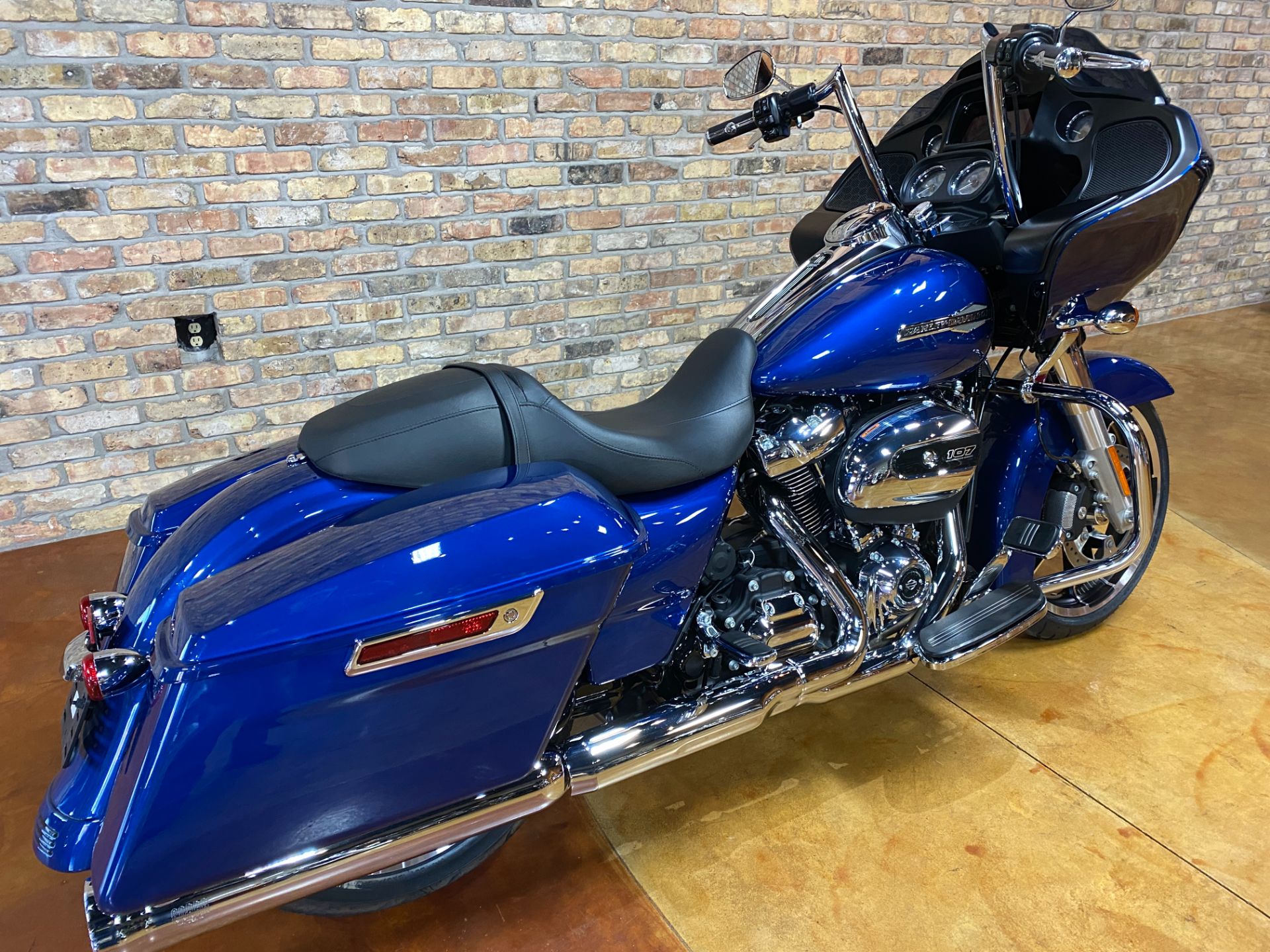 2022 Harley-Davidson Road Glide® in Big Bend, Wisconsin - Photo 13