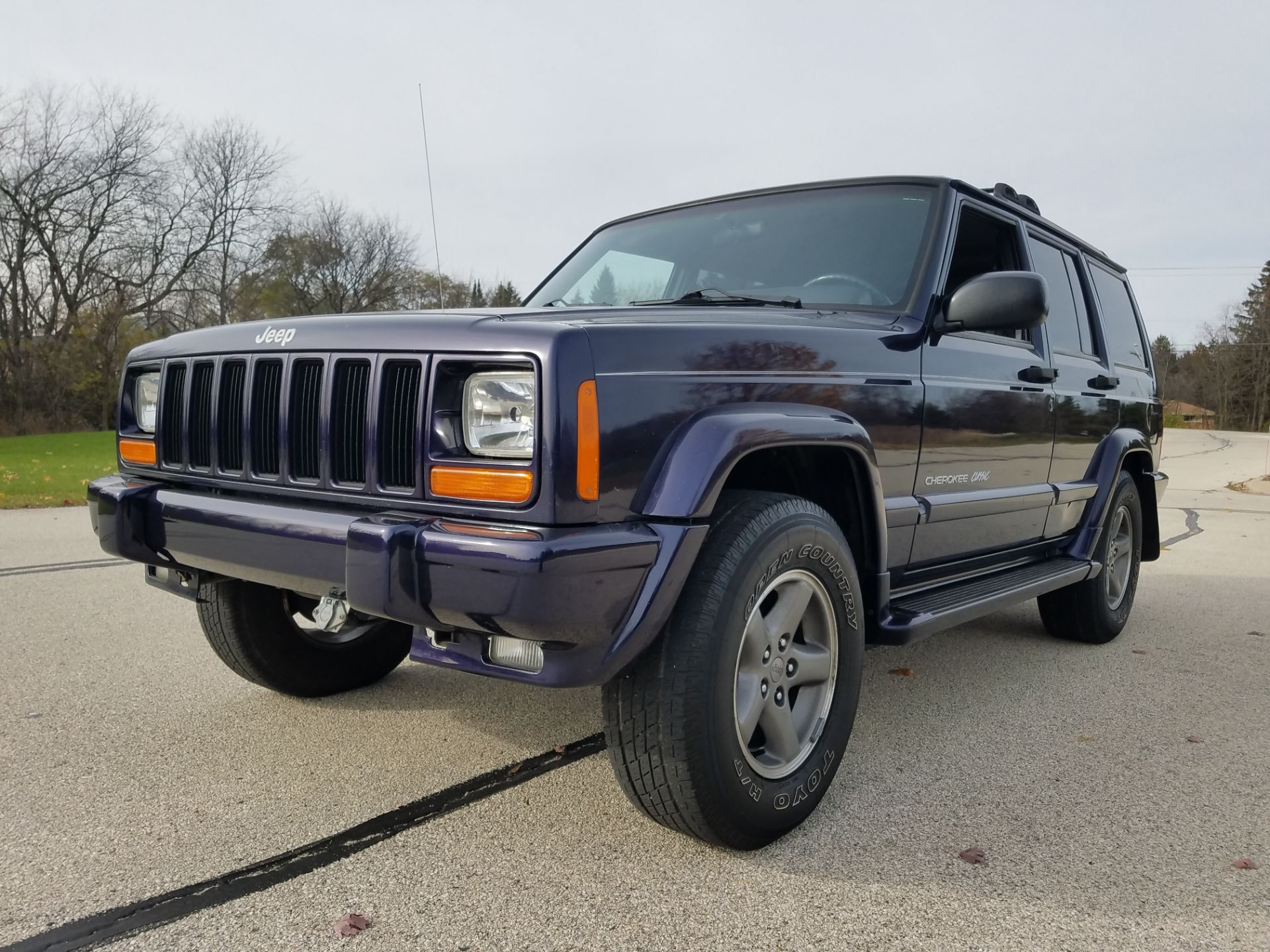 1999 Jeep® Cherokee Classic in Big Bend, Wisconsin - Photo 7