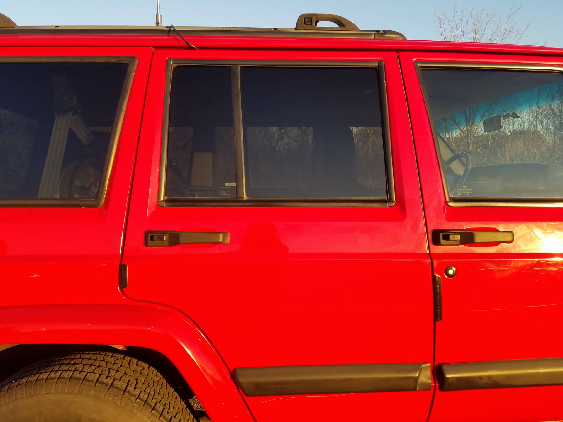2000 Jeep® Cherokee Sport in Big Bend, Wisconsin - Photo 25