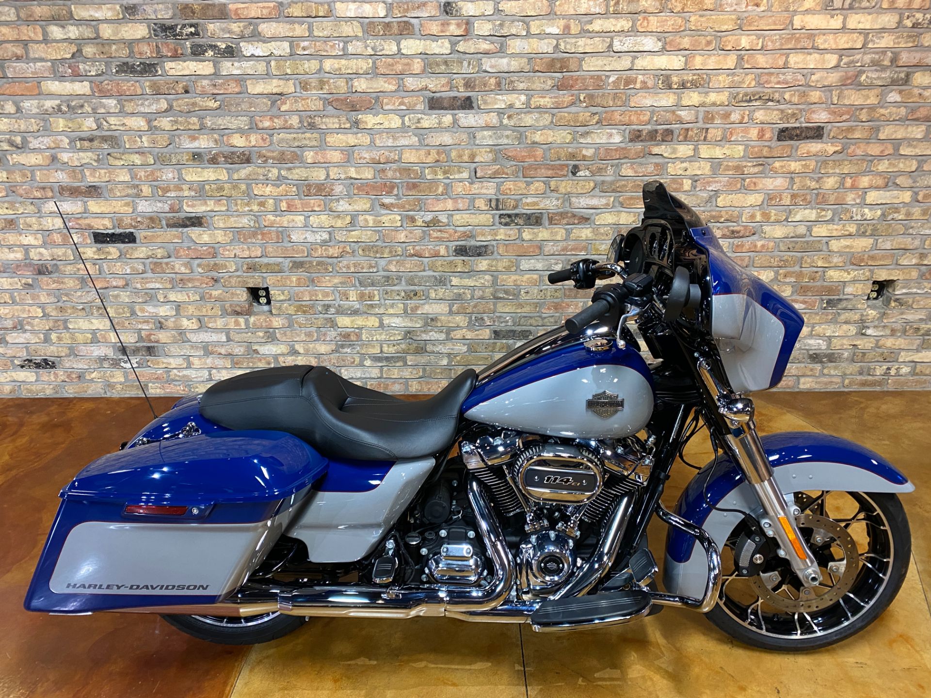 2022 Harley-Davidson Street Glide® Special in Big Bend, Wisconsin - Photo 22