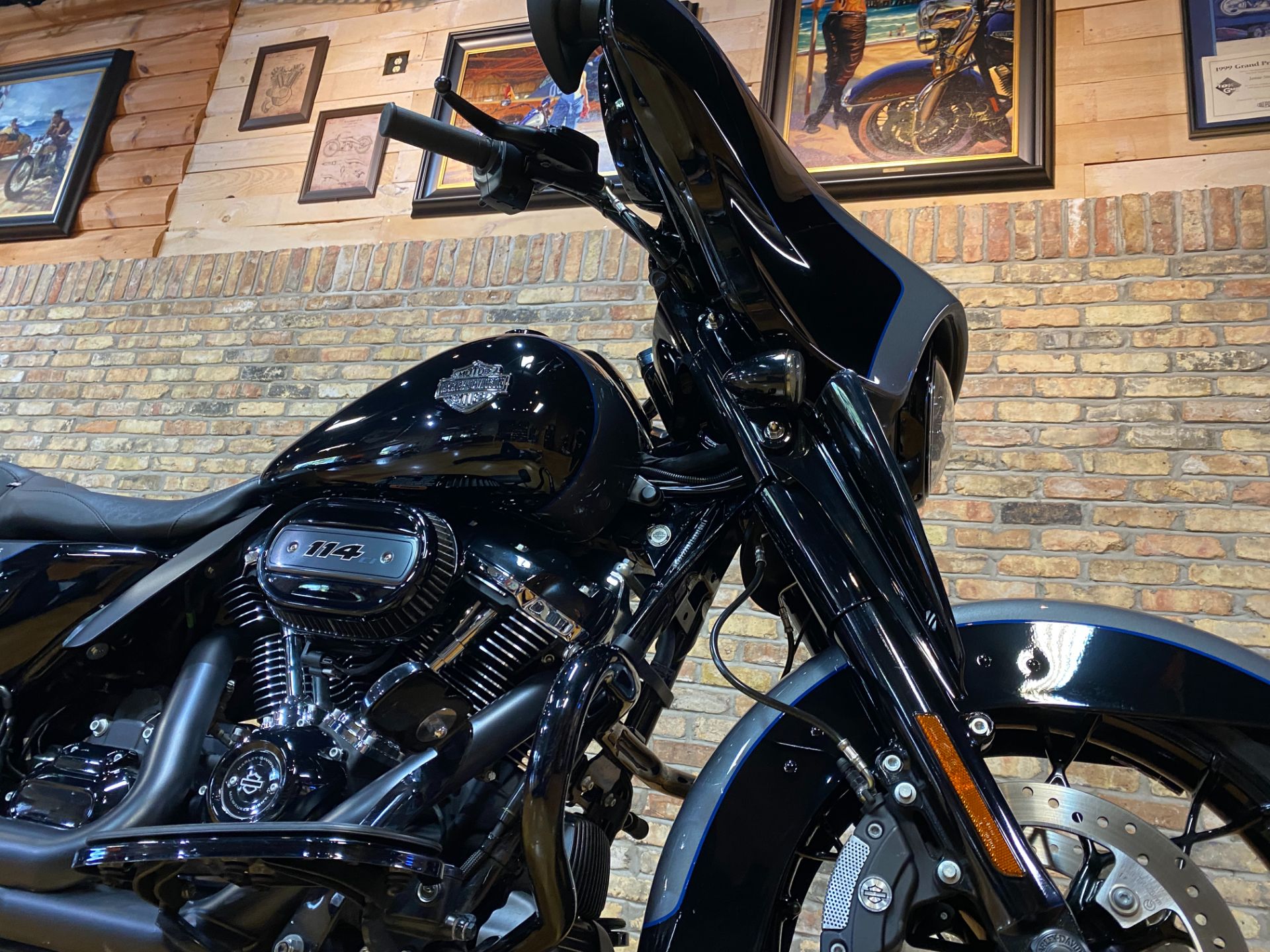 2021 Harley-Davidson Street Glide® Special in Big Bend, Wisconsin - Photo 16