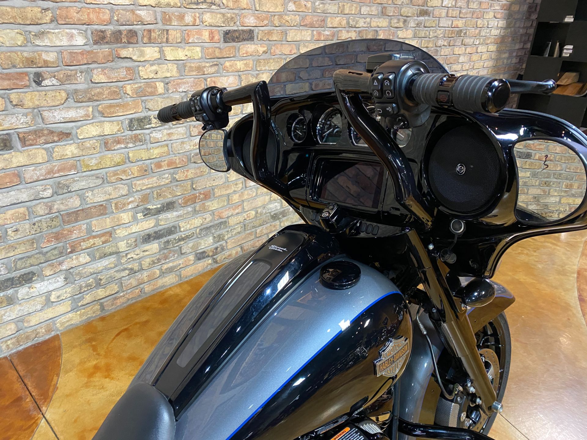 2021 Harley-Davidson Street Glide® Special in Big Bend, Wisconsin - Photo 5