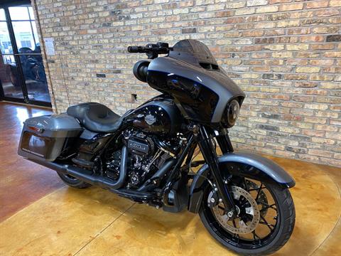 2021 Harley-Davidson Street Glide® Special in Big Bend, Wisconsin - Photo 13