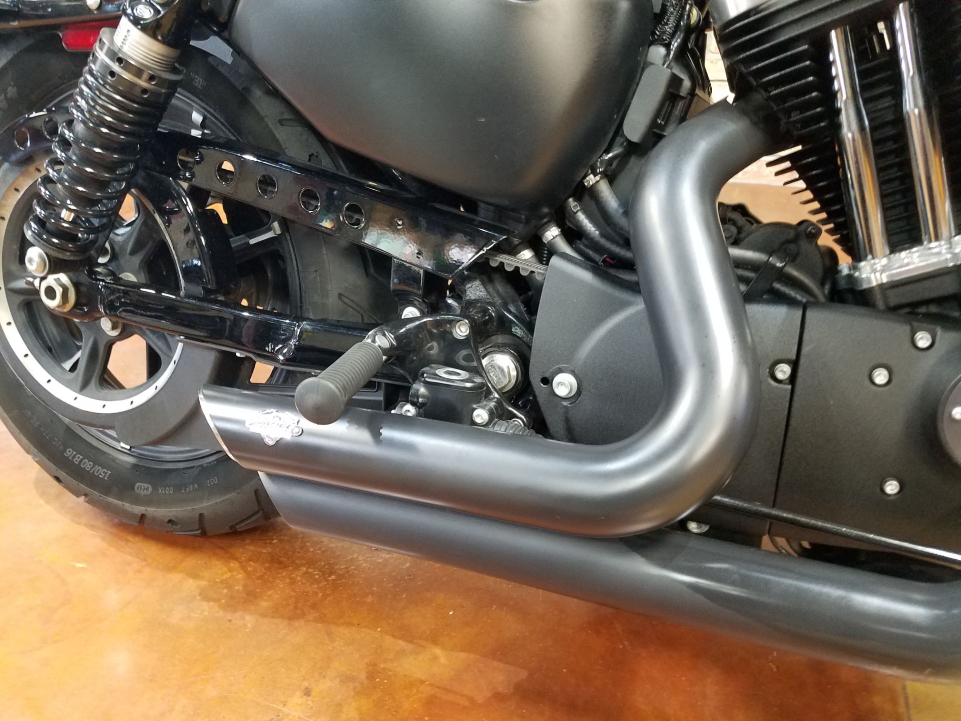 2017 Harley-Davidson Iron 883™ in Big Bend, Wisconsin - Photo 19