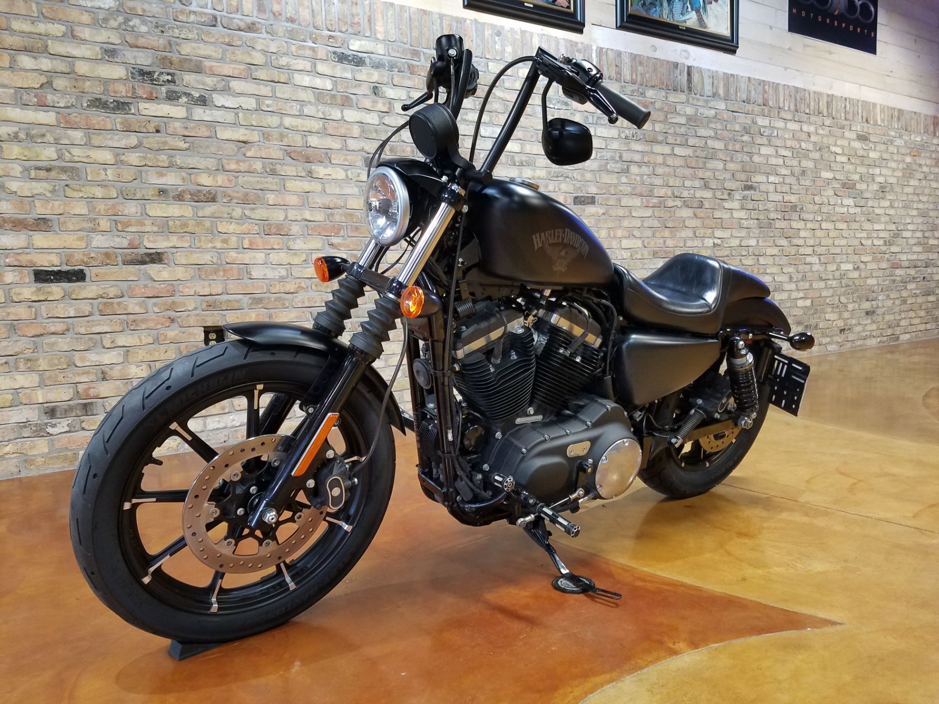 2017 Harley-Davidson Iron 883™ in Big Bend, Wisconsin - Photo 40