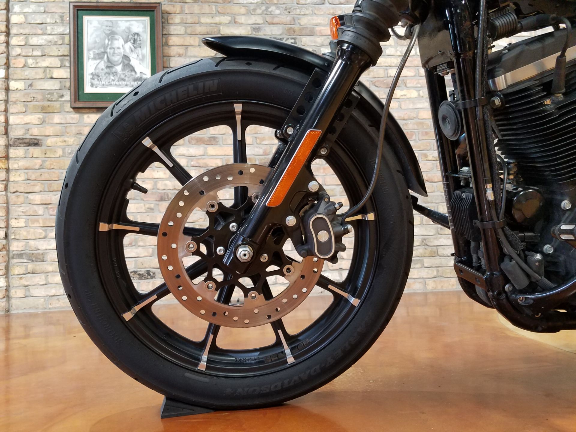 2017 Harley-Davidson Iron 883™ in Big Bend, Wisconsin - Photo 42
