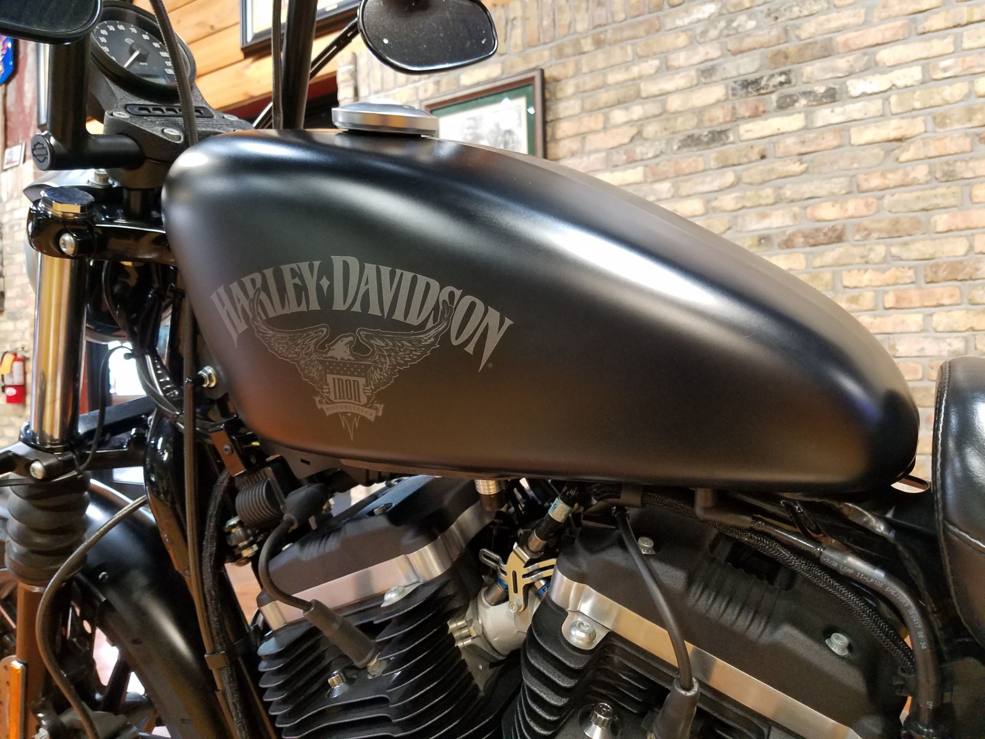 2017 Harley-Davidson Iron 883™ in Big Bend, Wisconsin - Photo 46