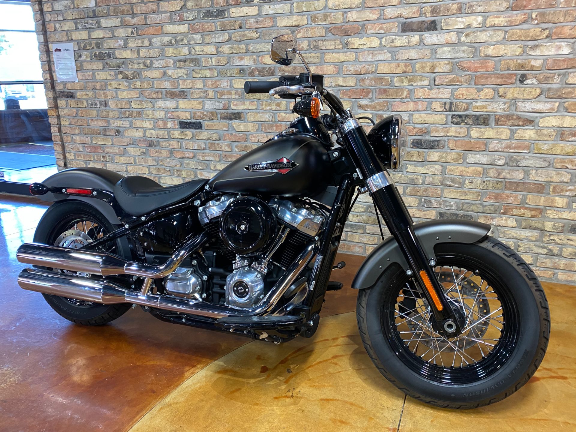 2021 Harley-Davidson Softail Slim® in Big Bend, Wisconsin - Photo 3
