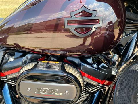 2019 Harley-Davidson CVO™ Street Glide® in Big Bend, Wisconsin - Photo 23
