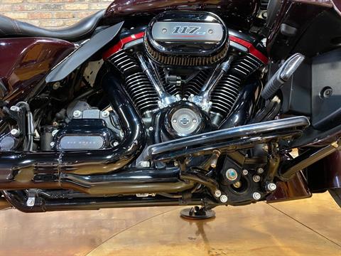 2019 Harley-Davidson CVO™ Street Glide® in Big Bend, Wisconsin - Photo 28