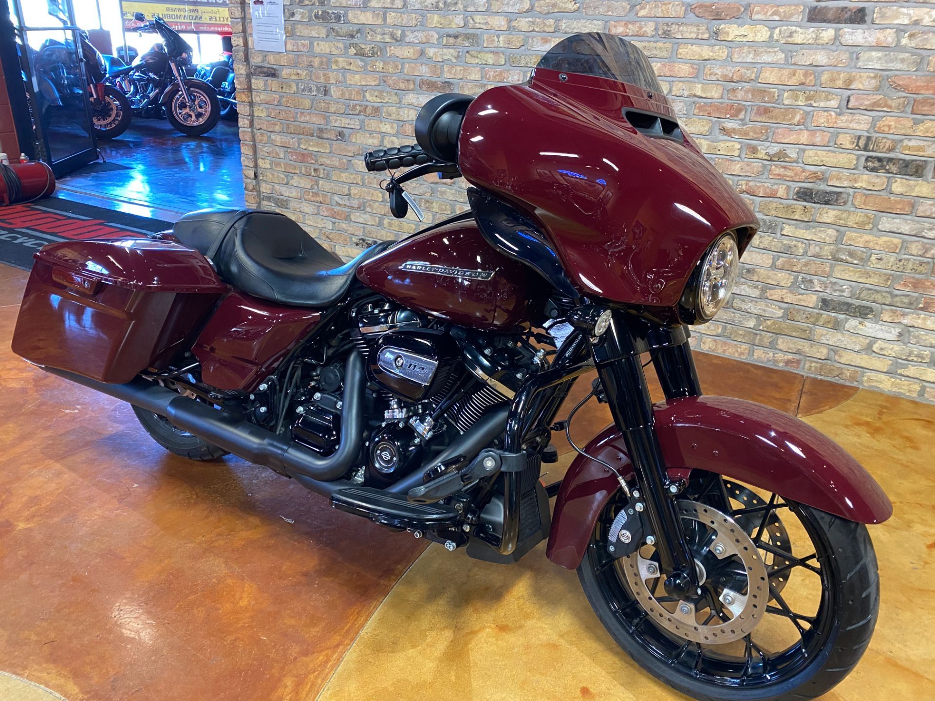 2020 Harley-Davidson Street Glide® Special in Big Bend, Wisconsin - Photo 14