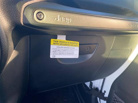 2017 Jeep® Jeep Wrangler Unlimited Freedom OSCAR MIKE EDITION in Big Bend, Wisconsin - Photo 52