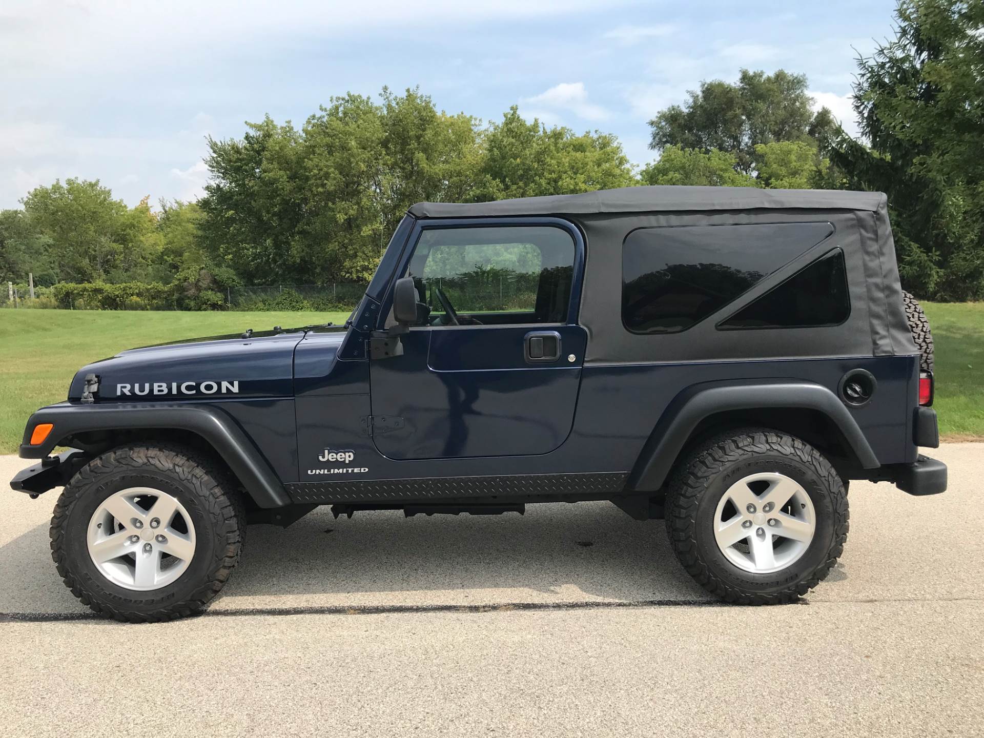Used 2006 Jeep Wrangler Unlimited Rubicon 2dr SUV 4WD | Automobile in Big  Bend WI | 3073 Midnight Blue Pearlcoat