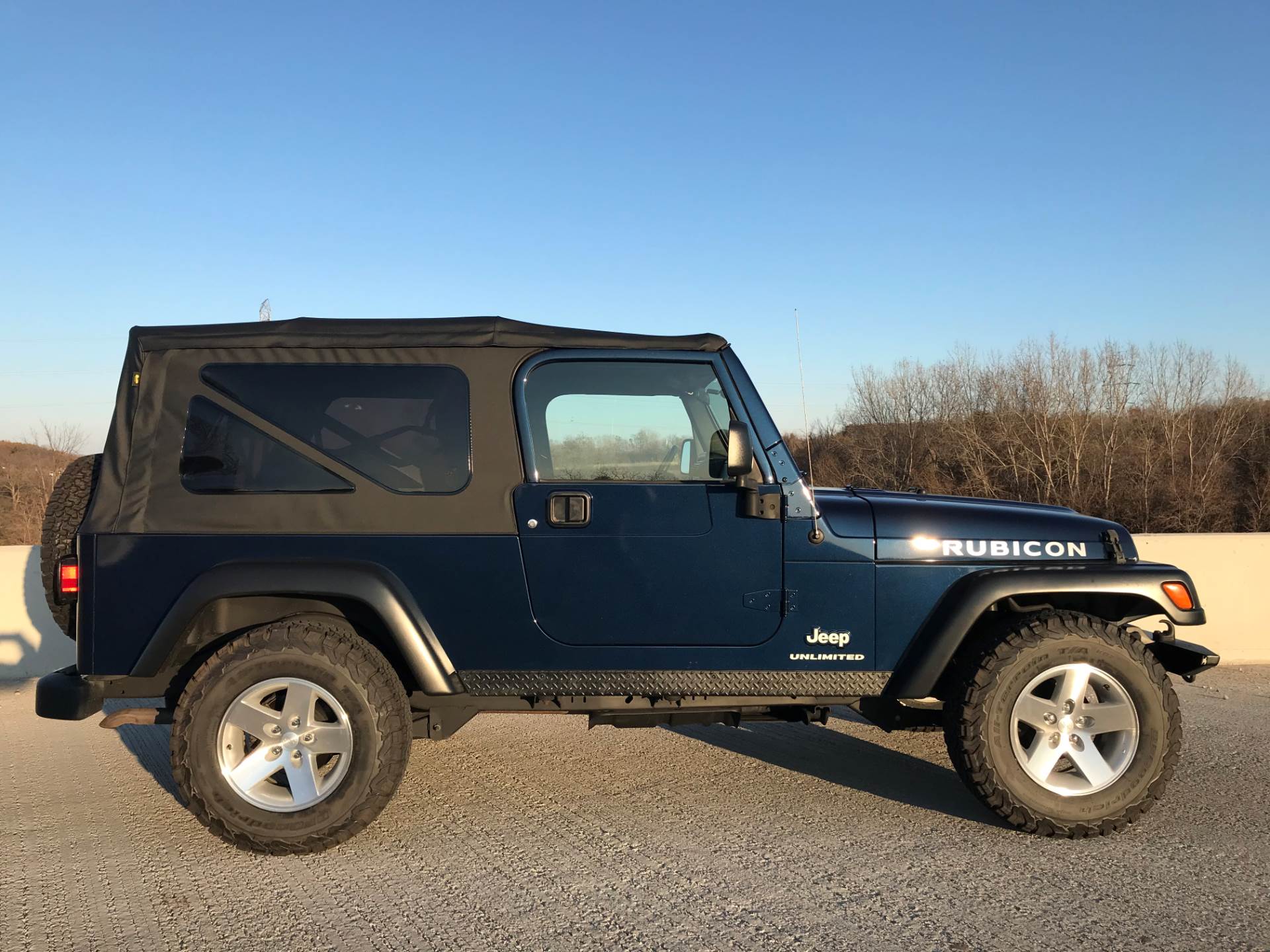 Used 2006 Jeep Wrangler Unlimited Rubicon 2dr SUV 4WD | Automobile in Big  Bend WI | 3073 Midnight Blue Pearlcoat