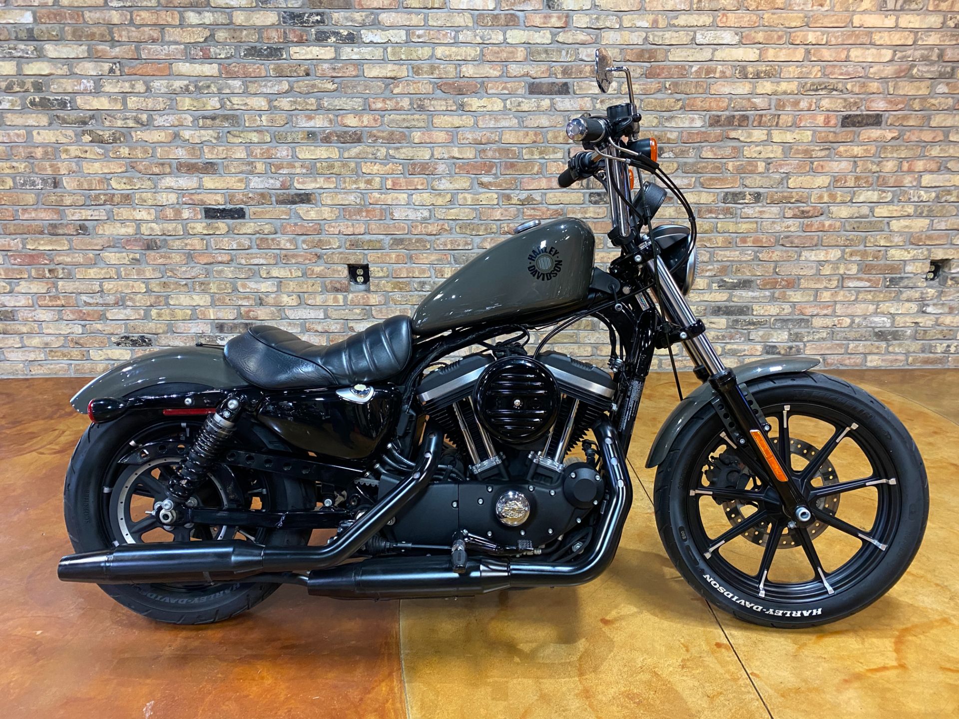 2019 Harley-Davidson Iron 883™ in Big Bend, Wisconsin - Photo 25