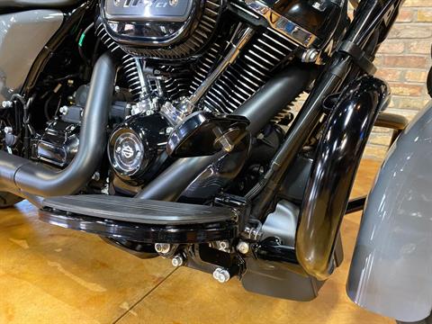 2022 Harley-Davidson Street Glide® Special in Big Bend, Wisconsin - Photo 17