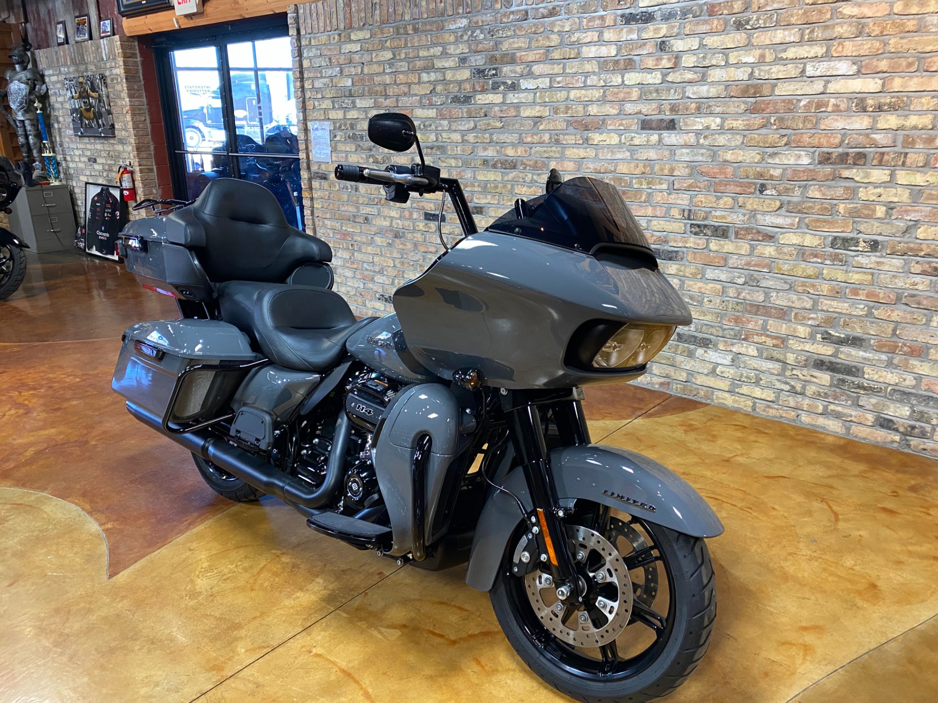 2022 Harley-Davidson Road Glide® Limited in Big Bend, Wisconsin - Photo 16