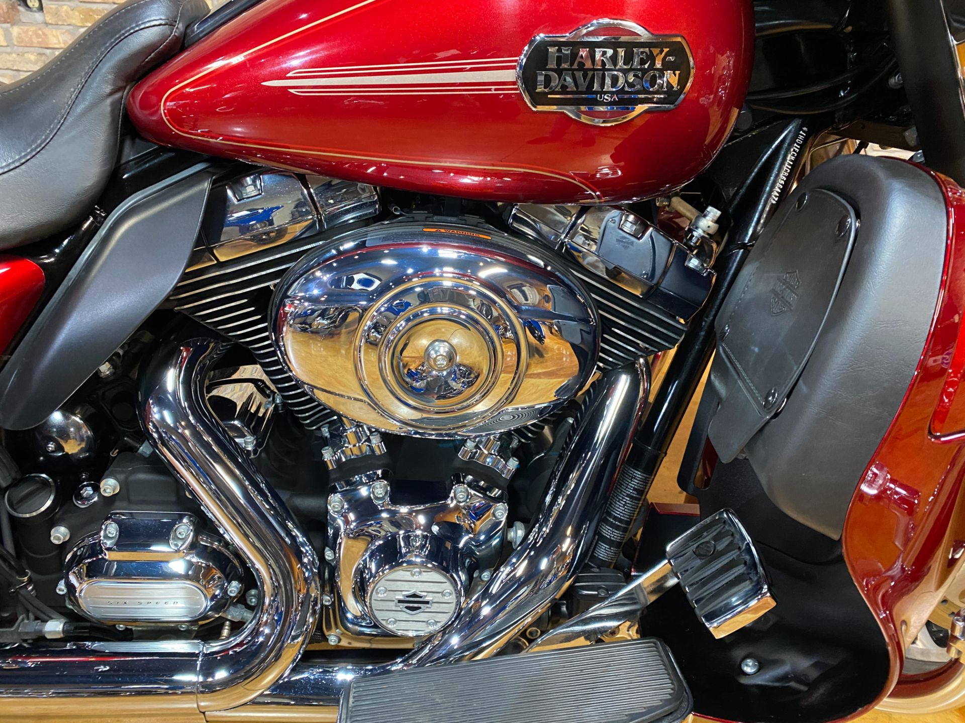 2012 Harley-Davidson Ultra Classic® Electra Glide® in Big Bend, Wisconsin - Photo 13